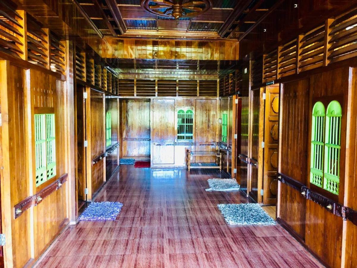 Ayurlaya Beach Retreat Kovalam Kültér fotó
