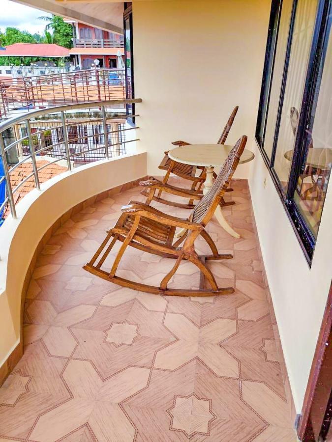 Ayurlaya Beach Retreat Kovalam Kültér fotó
