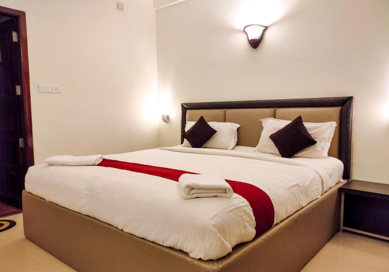 Ayurlaya Beach Retreat Kovalam Kültér fotó