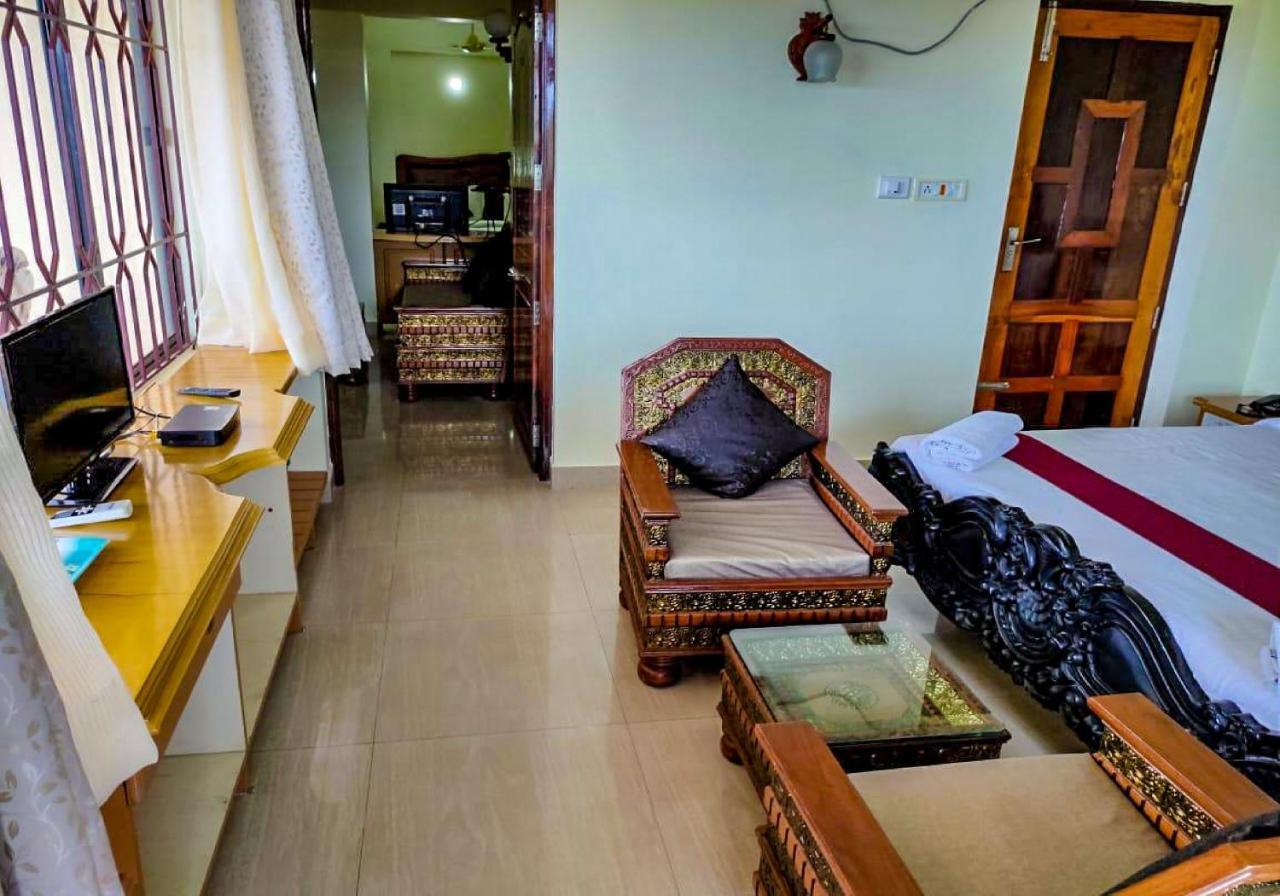 Ayurlaya Beach Retreat Kovalam Kültér fotó