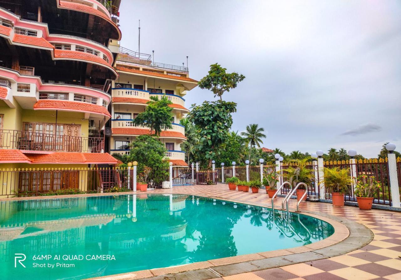 Ayurlaya Beach Retreat Kovalam Kültér fotó