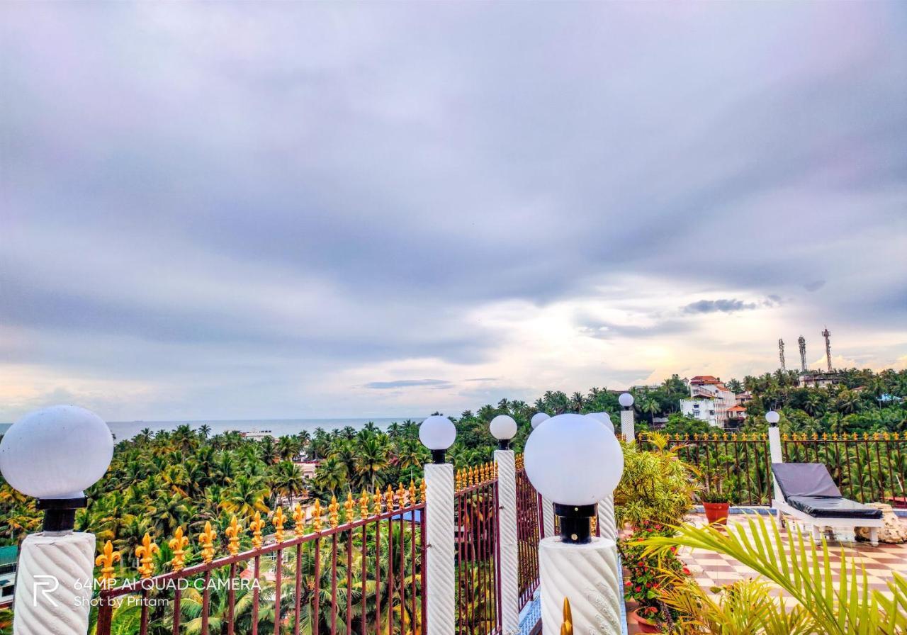 Ayurlaya Beach Retreat Kovalam Kültér fotó
